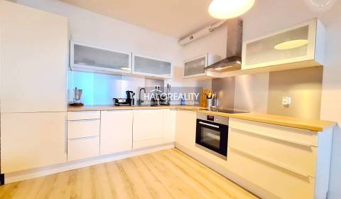 Eladó 2 szobás lakás, Bratislava - Ružinov, Szlovákia