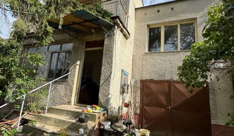 Eladó Családi ház, Családi ház, J.Thuroczyho, Levice, Szlovákia