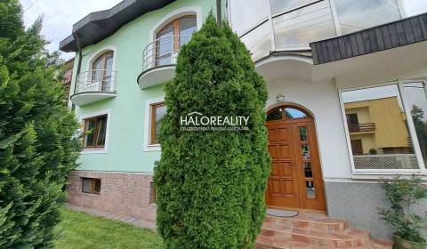 Eladó Családi ház, Žiar nad Hronom, Szlovákia