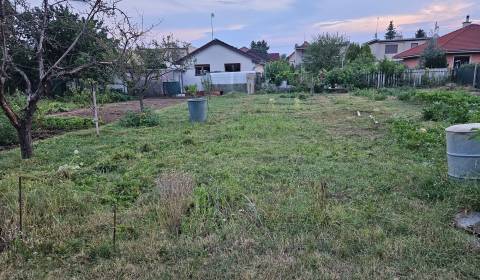 Eladó Kertek, Kertek, Sereďská, Trnava, Szlovákia