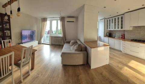 Eladó 3 szobás lakás, 3 szobás lakás, Sokolská, Bratislava - Staré Mes