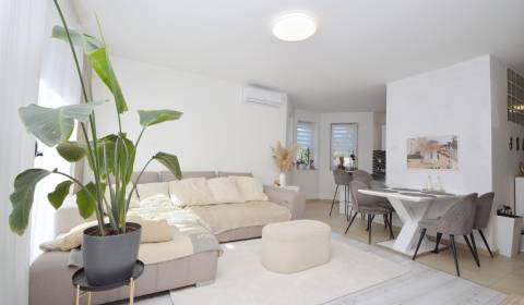 Eladó Családi ház, Családi ház, Mosonmagyaróvár, Magyarország