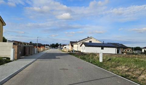 Eladó Építési telek, Építési telek, Kondrótová, Senec, Szlovákia