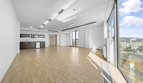 Kiadó Irodahelység, Irodahelység, Kopčianská, Bratislava - Petržalka, 