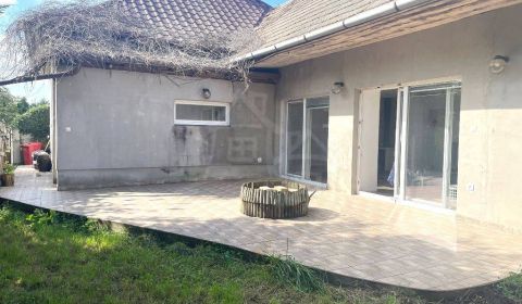 Eladó Családi ház, Családi ház, Nové Zámky, Szlovákia