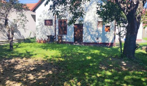 Eladó Családi ház, Családi ház, Topoľčany, Szlovákia