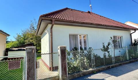 Eladó Családi ház, Családi ház, Topoľčany, Szlovákia