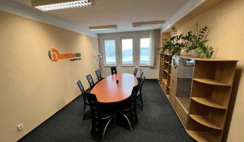 Kiadó Irodahelység, Irodahelység, Studená, Bratislava - Ružinov, Szlov