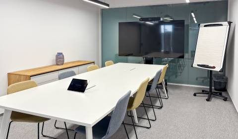 Kiadó Irodahelység, Irodahelység, Metodova 8, Bratislava - Ružinov, Sz