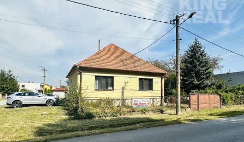 Eladó Családi ház, Családi ház, Železničná 10, Nové Zámky, Szlovákia