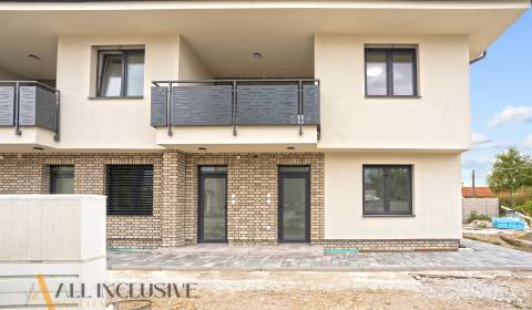 Kiadó 3 szobás lakás, 3 szobás lakás, Dunajská Streda, Szlovákia