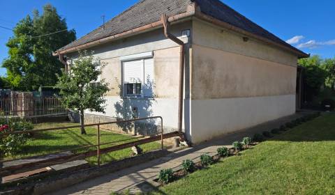 Eladó Családi ház, Családi ház, Mechcenice, Nitra, Szlovákia