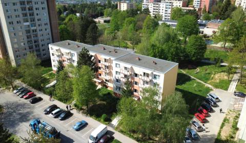 Eladó 4 szobás lakás, 4 szobás lakás, Západná, Trenčín, Szlovákia