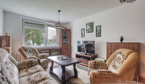 Eladó 3 szobás lakás, 3 szobás lakás, Vajanského, Šaľa, Szlovákia