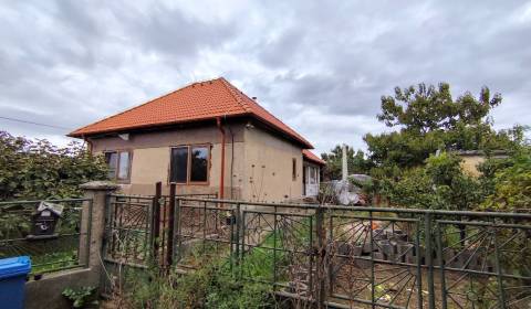 Eladó Családi ház, Családi ház, Nitra, Szlovákia