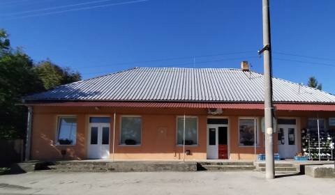 Eladó Családi ház, Családi ház, Nové Zámky, Szlovákia