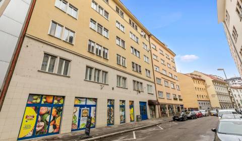 Eladó 5 vagy több szobás, 5 vagy több szobás, Grösslingova, Bratislava