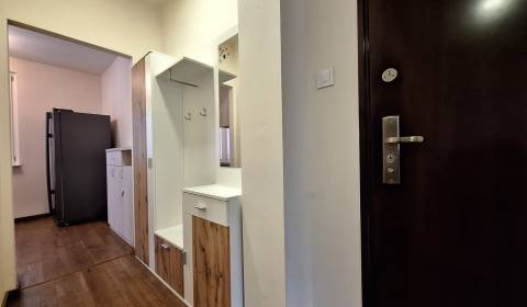 Kiadó 3 szobás lakás, 3 szobás lakás, Antona Prídavka, Prešov, Szlovák