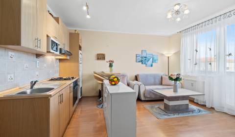 Eladó 2 szobás lakás, 2 szobás lakás, Hroznová, Pezinok, Szlovákia