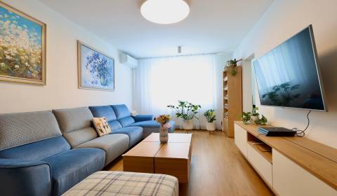 Eladó 3 szobás lakás, 3 szobás lakás, Okružná, Michalovce, Szlovákia