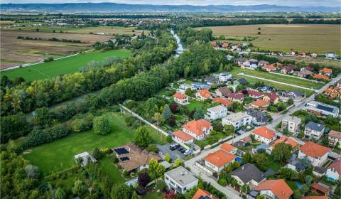 Eladó Családi ház, Családi ház, Drieňová, Senec, Szlovákia