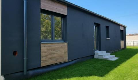 Eladó Családi ház, Családi ház, Malacky, Szlovákia