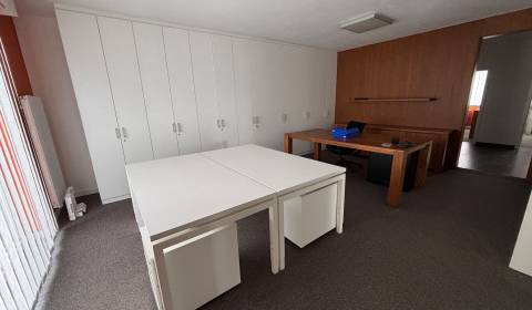 Eladó 3 szobás lakás, 3 szobás lakás, Janka Kráľa, Topoľčany, Szlováki