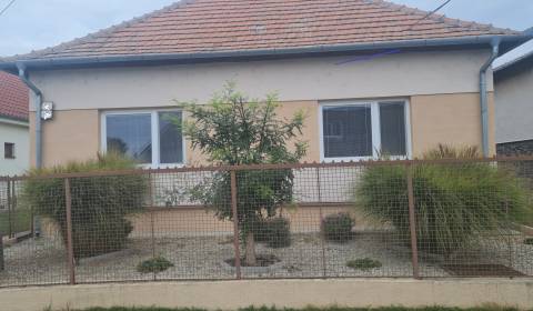 Eladó Családi ház, Családi ház, Nové Zámky, Szlovákia