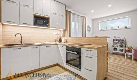 Eladó 3 szobás lakás, 3 szobás lakás, Dunajská Streda, Szlovákia