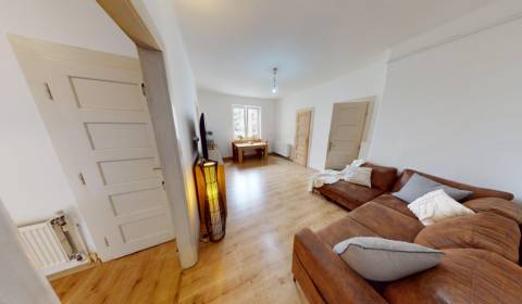 Eladó 3 szobás lakás, 3 szobás lakás, Kuzmányho, Piešťany, Szlovákia