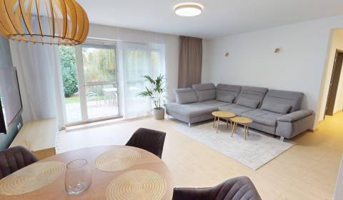 Eladó Családi ház, Családi ház, Lotosová, Senec, Szlovákia