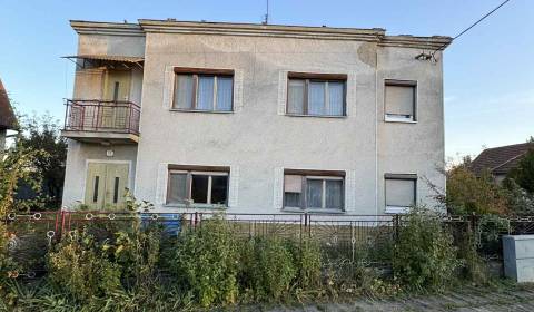 Eladó Családi ház, Családi ház, Veľký Krtíš, Szlovákia