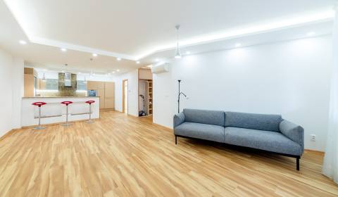 Kiadó 3 szobás lakás, 3 szobás lakás, Hany Meličkovej, Bratislava - Ka