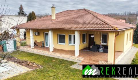 Eladó Családi ház, Családi ház, Veľký Krtíš, Szlovákia