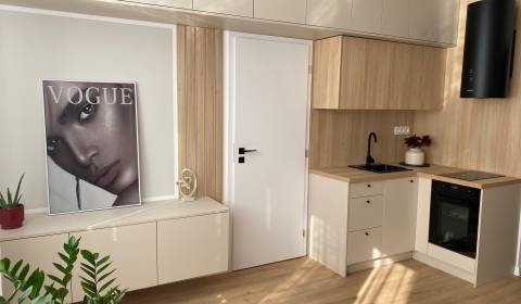 Eladó 2 szobás lakás, 2 szobás lakás, Jána Stanislava, Bratislava - Ka