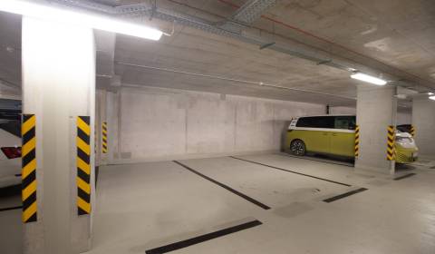 Kiadó Garázsok, Garázsok, Súkennícka, Bratislava - Ružinov, Szlovákia