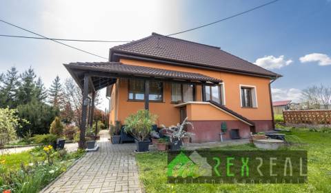 Eladó Családi ház, Családi ház, Veľký Krtíš, Szlovákia