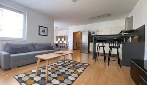 Kiadó 2 szobás lakás, 2 szobás lakás, Na Zlatej nohe, Bratislava - Nov