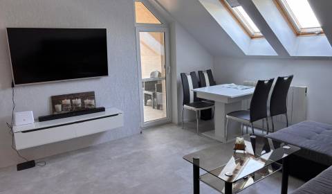 Kiadó 3 szobás lakás, 3 szobás lakás, Pezinská, Pezinok, Szlovákia