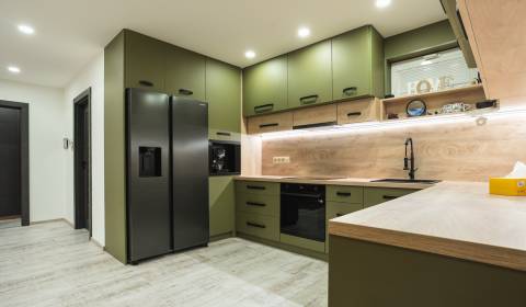 Eladó Családi ház, Családi ház, Galanta, Szlovákia