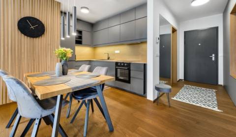 Kiadó 2 szobás lakás, 2 szobás lakás, Jeséniova, Bratislava - Nové Mes