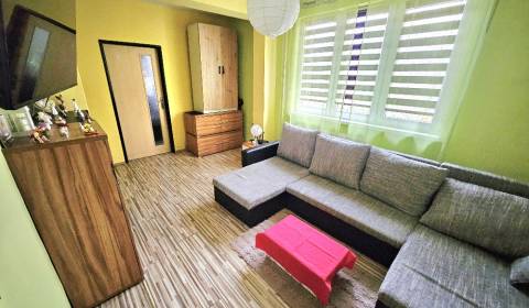 Eladó 3 szobás lakás, 3 szobás lakás, Bánovce nad Bebravou, Szlovákia