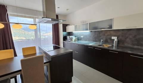 Eladó 3 szobás lakás, 3 szobás lakás, Banská Bystrica, Szlovákia