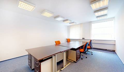 Kiadó Irodahelység, Irodahelység, Košická, Bratislava - Ružinov, Szlov