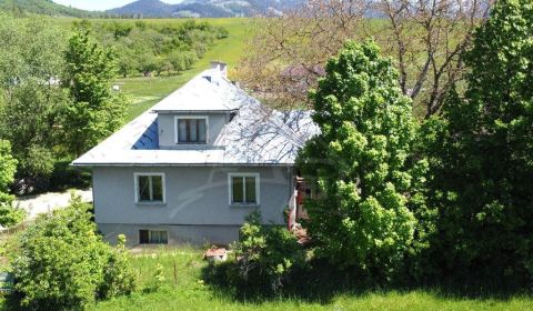 Eladó Családi ház, Családi ház, Liptovský Mikuláš, Szlovákia
