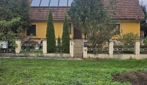 Eladó Családi ház, Családi ház, Sapietová, Žilina, Szlovákia