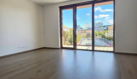 Eladó 1 szobás lakás, 1 szobás lakás, Košická, Bratislava - Ružinov, S