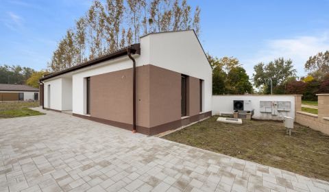 Eladó Családi ház, Családi ház, Mosonmagyaróvár, Magyarország