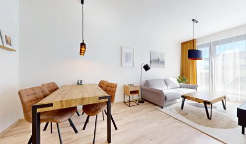 Kiadó 2 szobás lakás, 2 szobás lakás, Bottova, Bratislava - Staré Mest