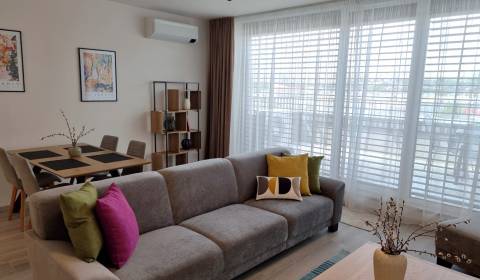 KIADÓ - 3 szobás lakás Nyitra – RIVIERA NITRA, Piesková utca